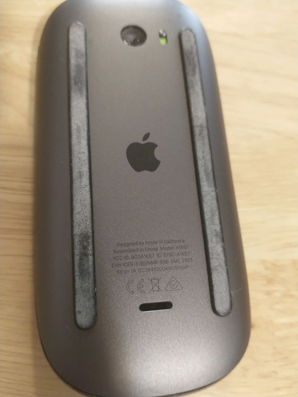 Non Working Apple Black Glossy Wireless Mouse